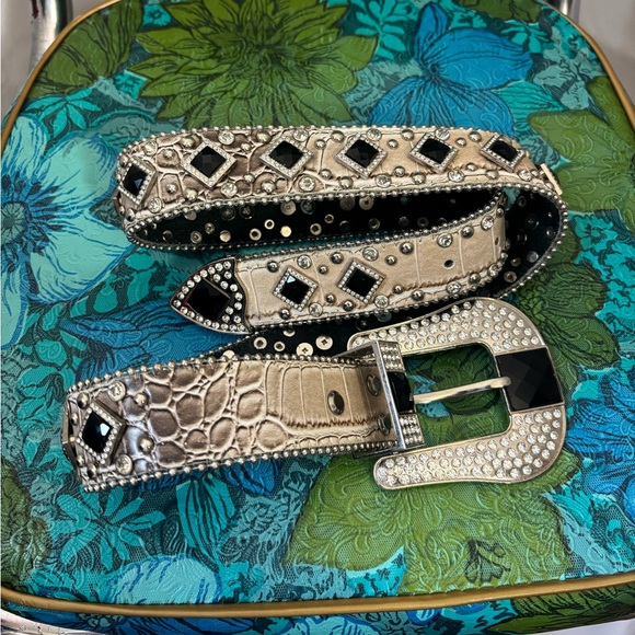 Y2K Party Girl Western Snakeskin Faux Leather Rhinestone Studded Belt 33-38” - Picture 14 of 14